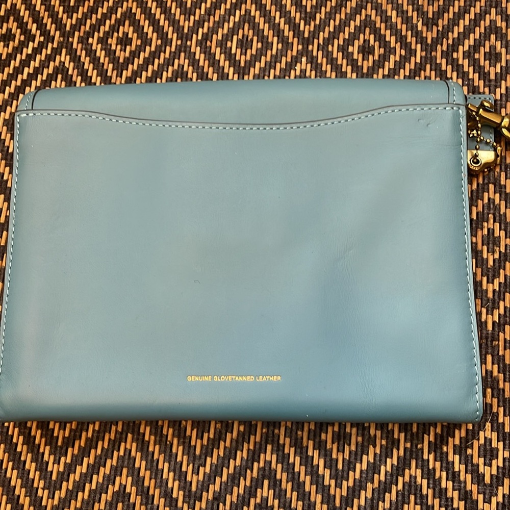 1941 Coach Courier Wristlet clutch 89331 Pacific Blue and brass  NWT - Picture 3 of 14